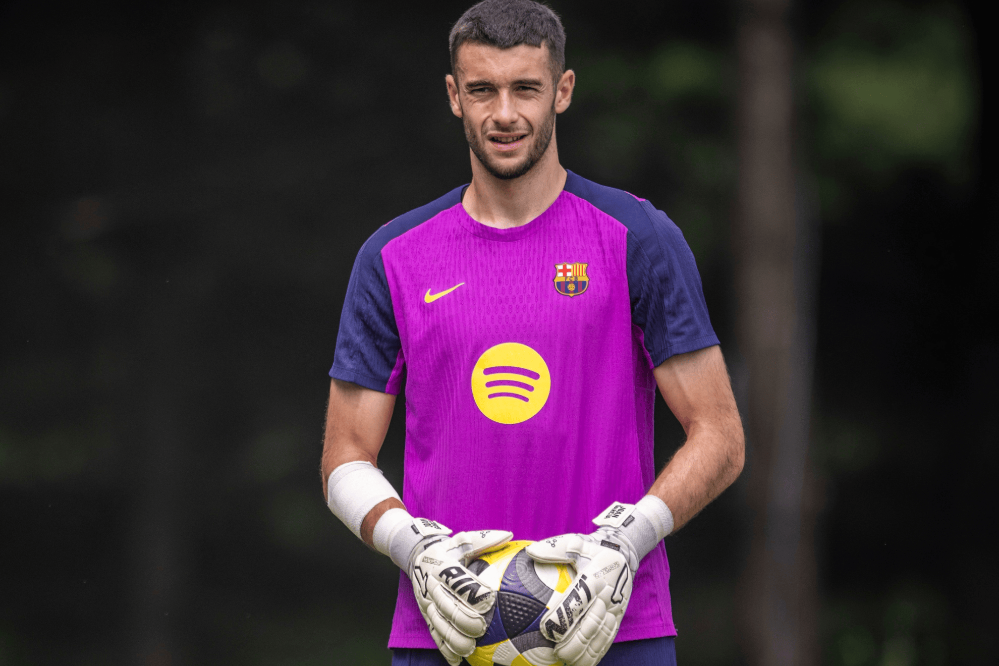 盛世平台官方app关于转会期巴塞罗那备战西甲，完成体检细节曝光，信心回归，团队化学反应显著的信息