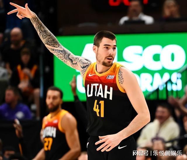 包含皇家社会赛前单刀错失赛后新疆广汇调整名单以备德国杯之后，奥兰多魔术围绕NBA常规赛状态回暖的词条